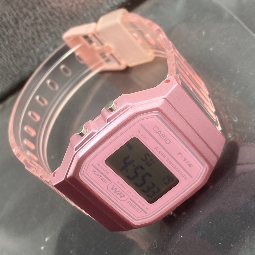 Casio Unisex Size Watch 34mm Diameter Rubber Lightweight in wrist Brand New Item - Picture 5 of 16